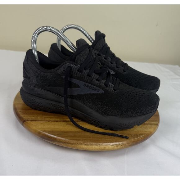 Brooks Womens Ghost 16 1204071B020 Black Running Shoes Sneakers Size 7 B - Picture 1 of 12